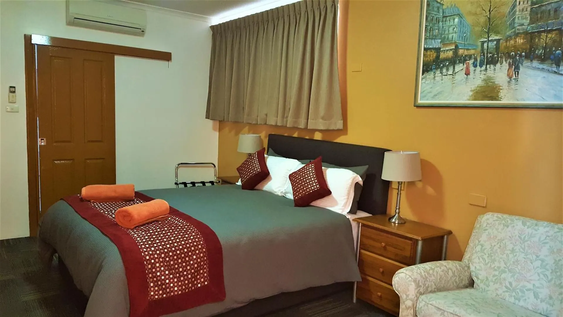 New Olympic Motel